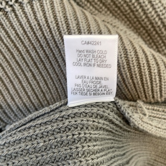 Oversized Green Distressed Sweater (NWT) - Picture 8 of 12